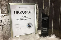 Urkunde von JetPeel - First Class Institute